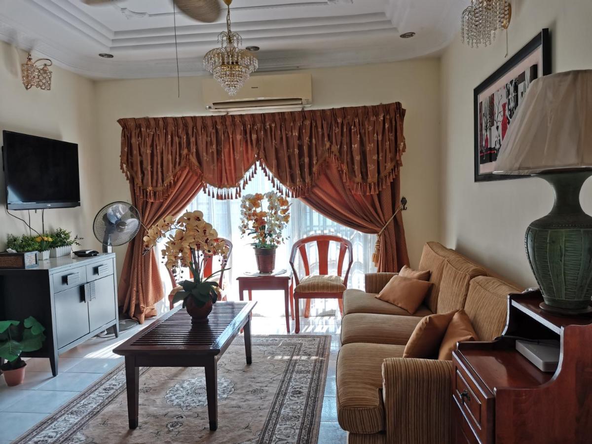 Ainis Guest House In Vista Amani Condominium クアラルンプール エクステリア 写真