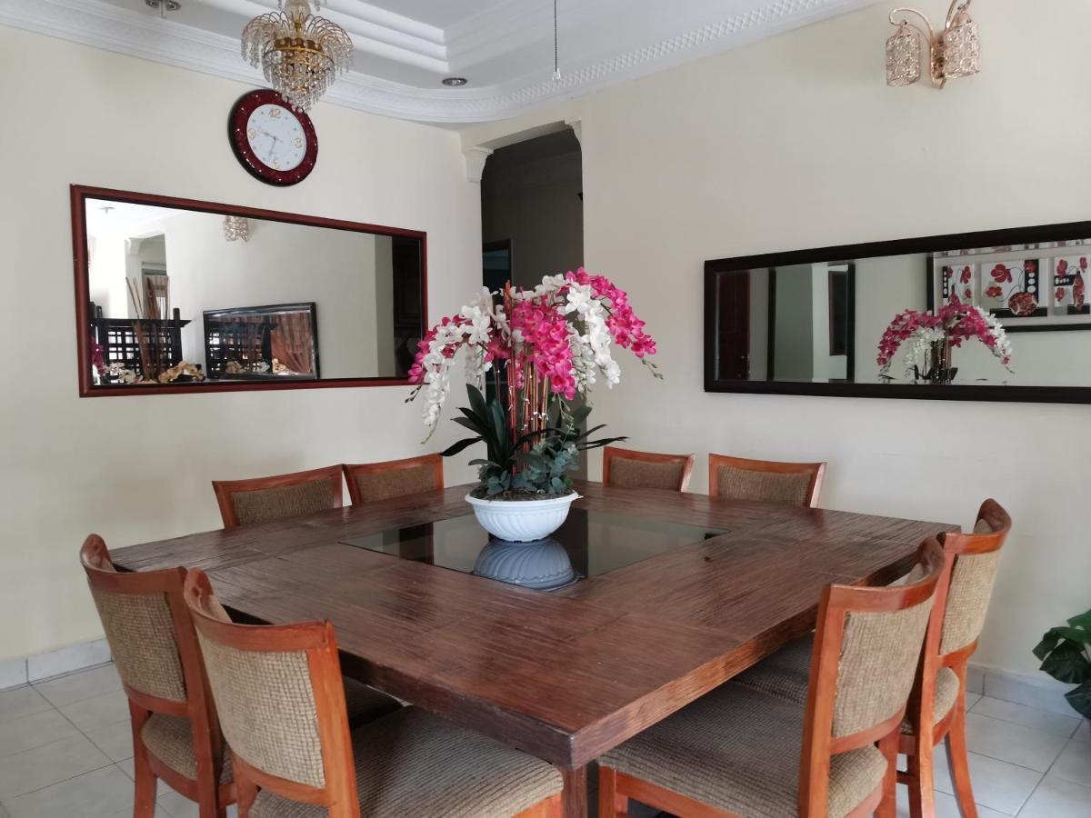 Ainis Guest House In Vista Amani Condominium クアラルンプール エクステリア 写真