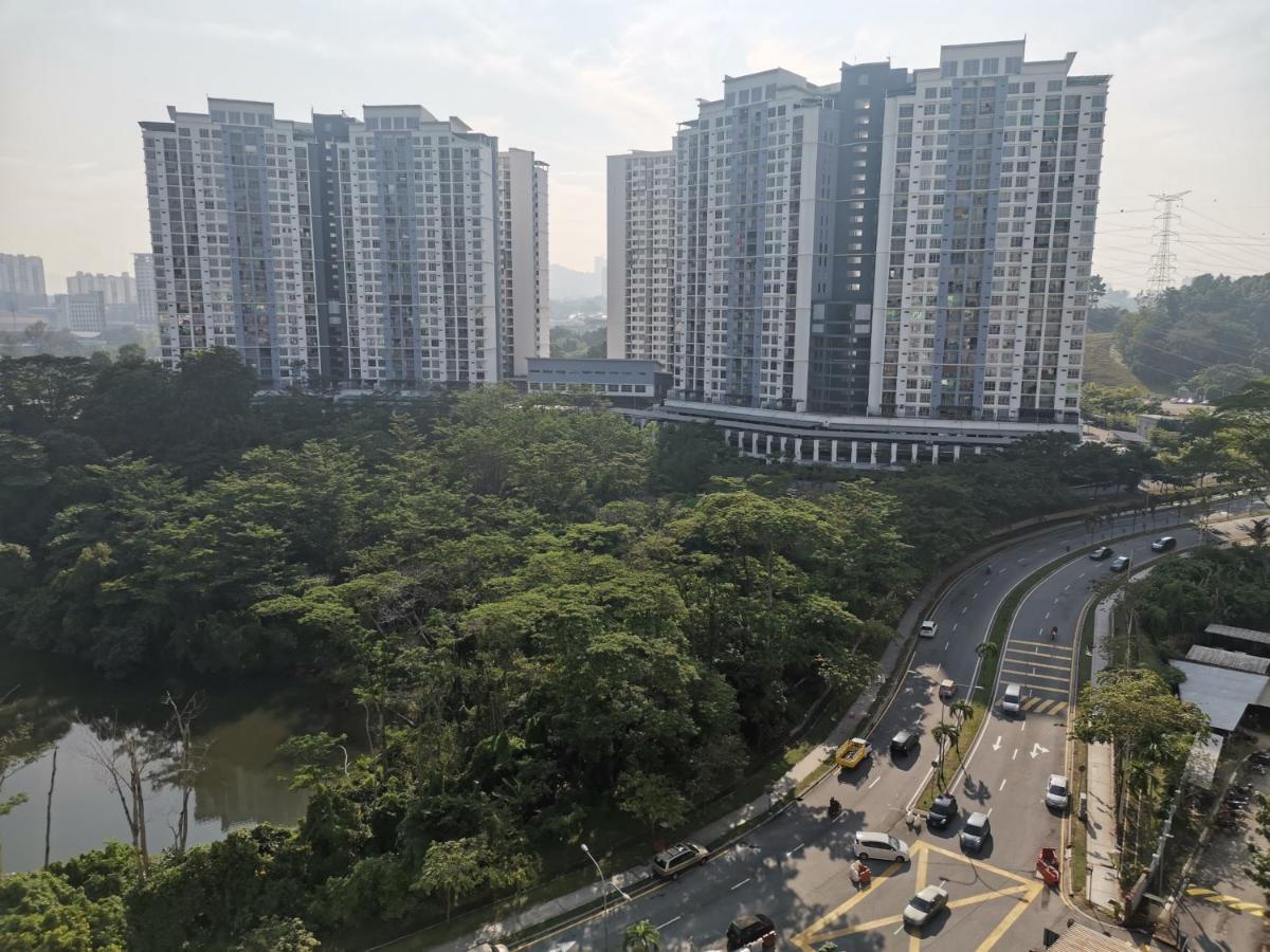 Ainis Guest House In Vista Amani Condominium クアラルンプール エクステリア 写真
