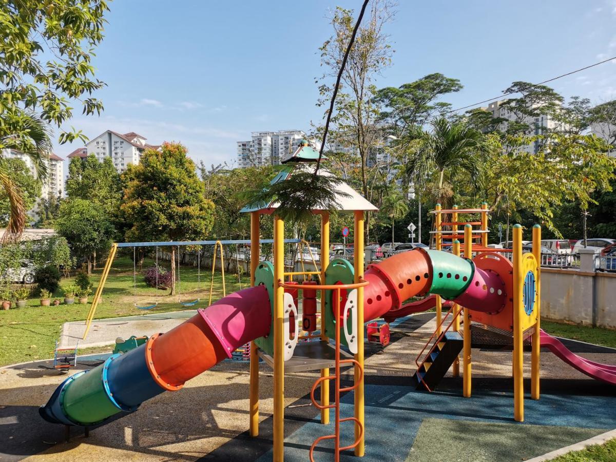 Ainis Guest House In Vista Amani Condominium クアラルンプール エクステリア 写真